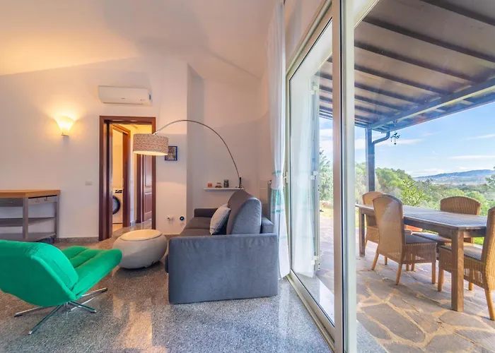 On The Emerald Coast, Sardinia Casa vacanze Cugnana